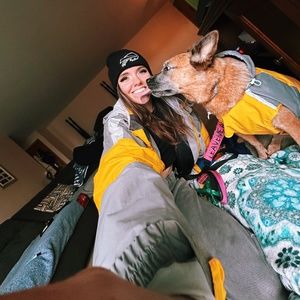 Meet your Posher, Mya